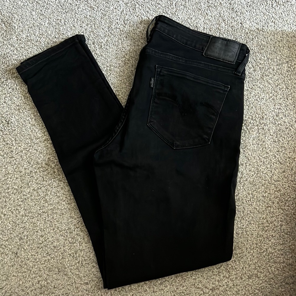 Levi’s Black 711 Skinny Jeans